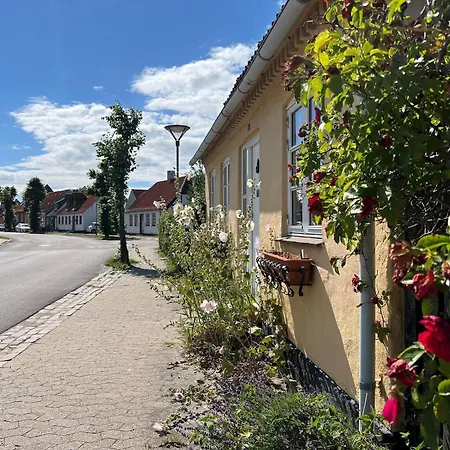 Дом отдыха 10063-nykobing-sj-enebaervej-4 *